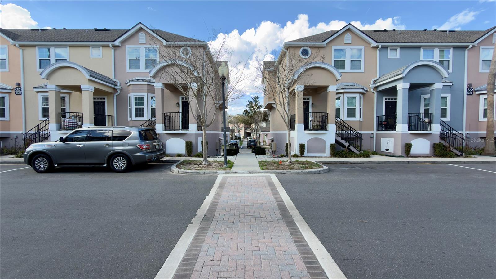 HAMPTONS/METROWEST - Residential