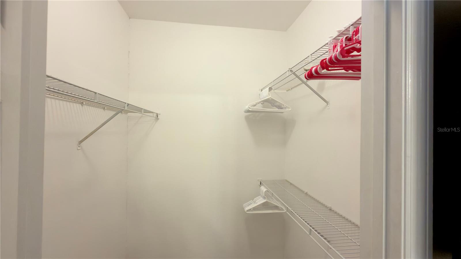 HAMPTONS/METROWEST - Residential