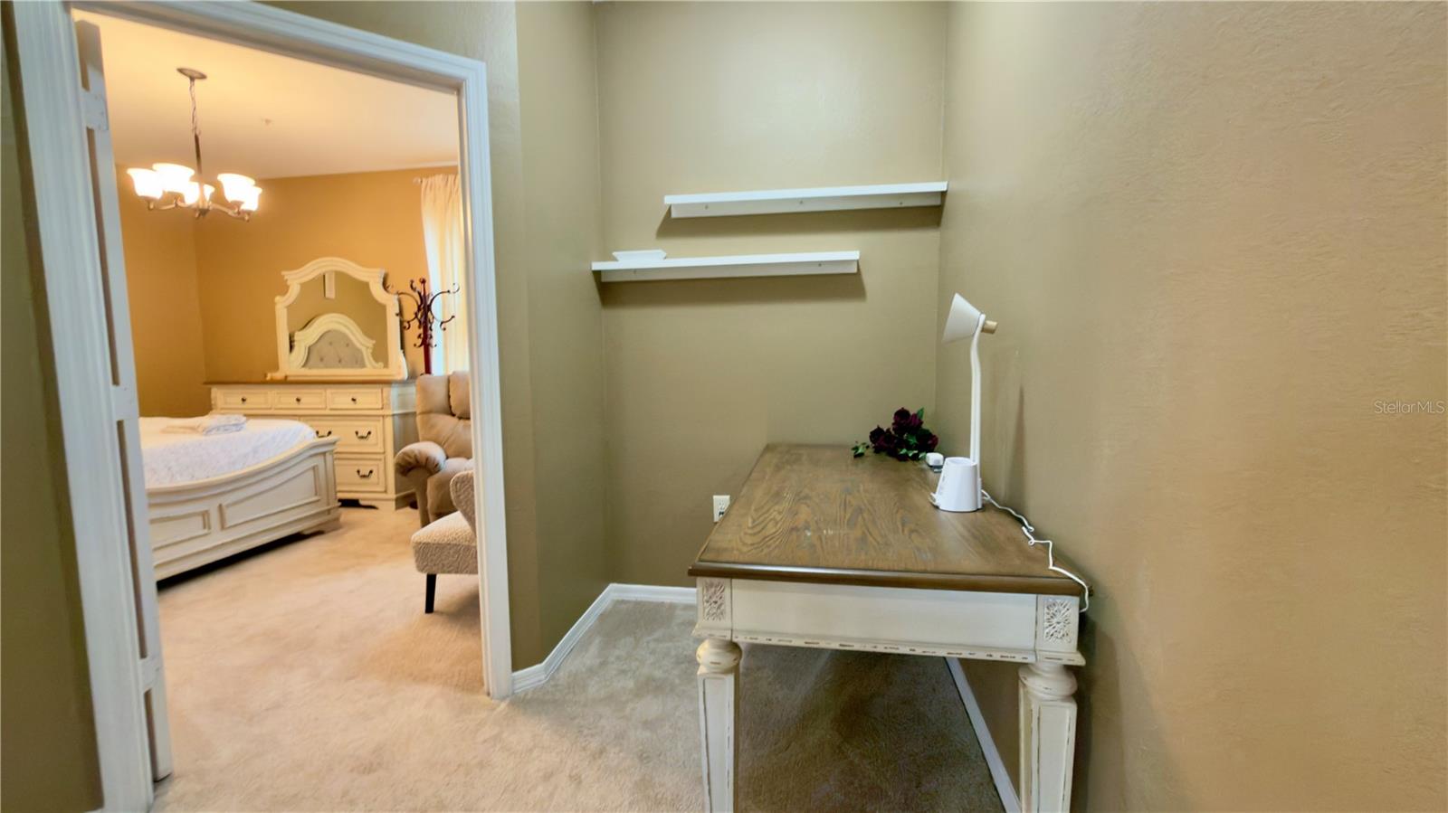 HAMPTONS/METROWEST - Residential