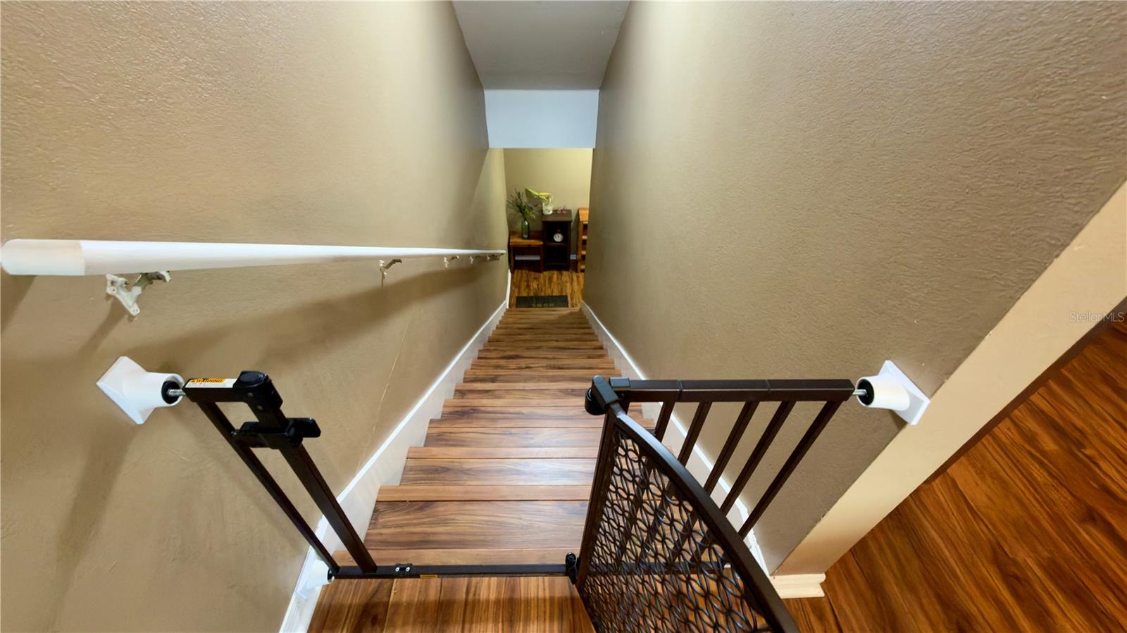 HAMPTONS/METROWEST - Residential