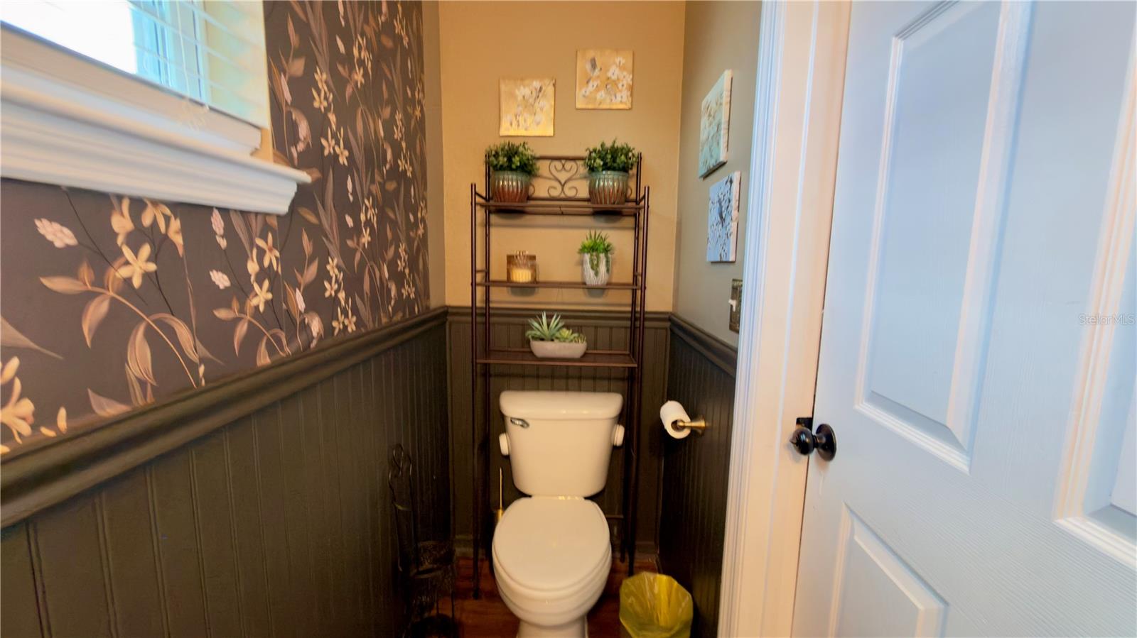 HAMPTONS/METROWEST - Residential