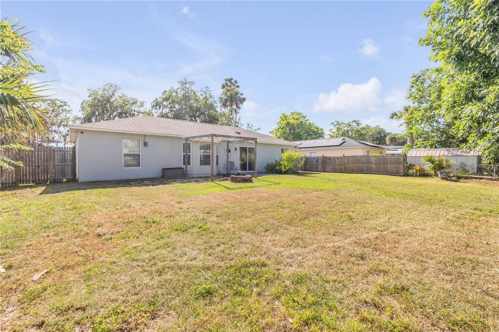 2713 NEEDLE PALM DRIVE