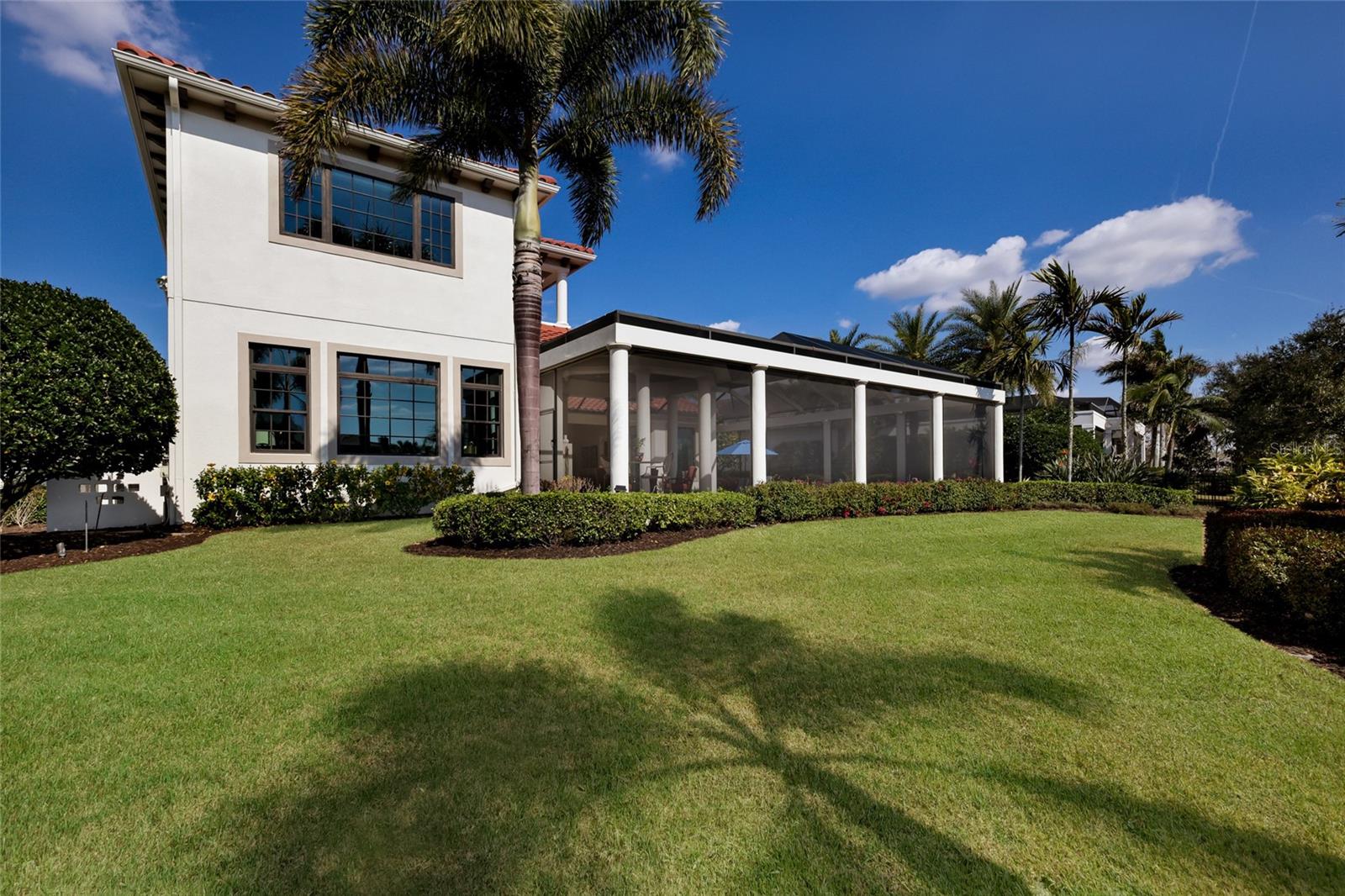 LAKE CLUB PH II - Residential