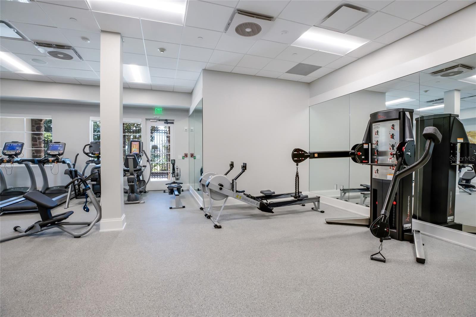 LAKE CLUB PH II - Residential