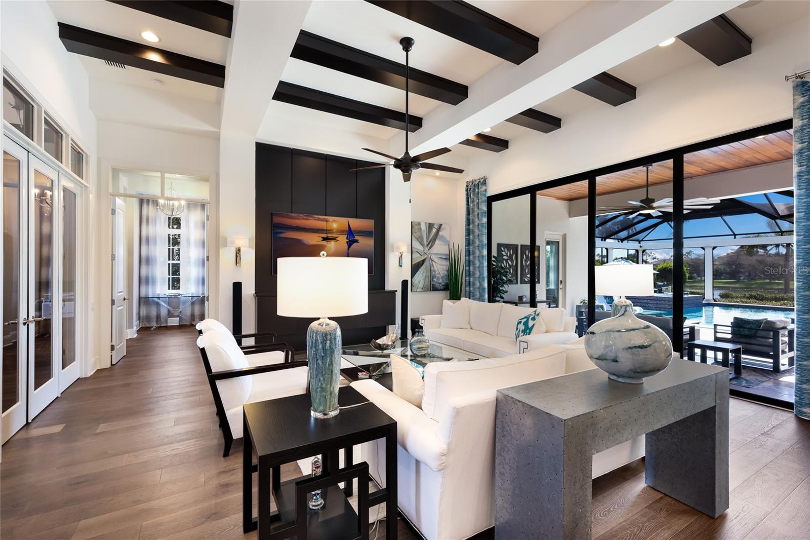 LAKE CLUB PH II - Residential