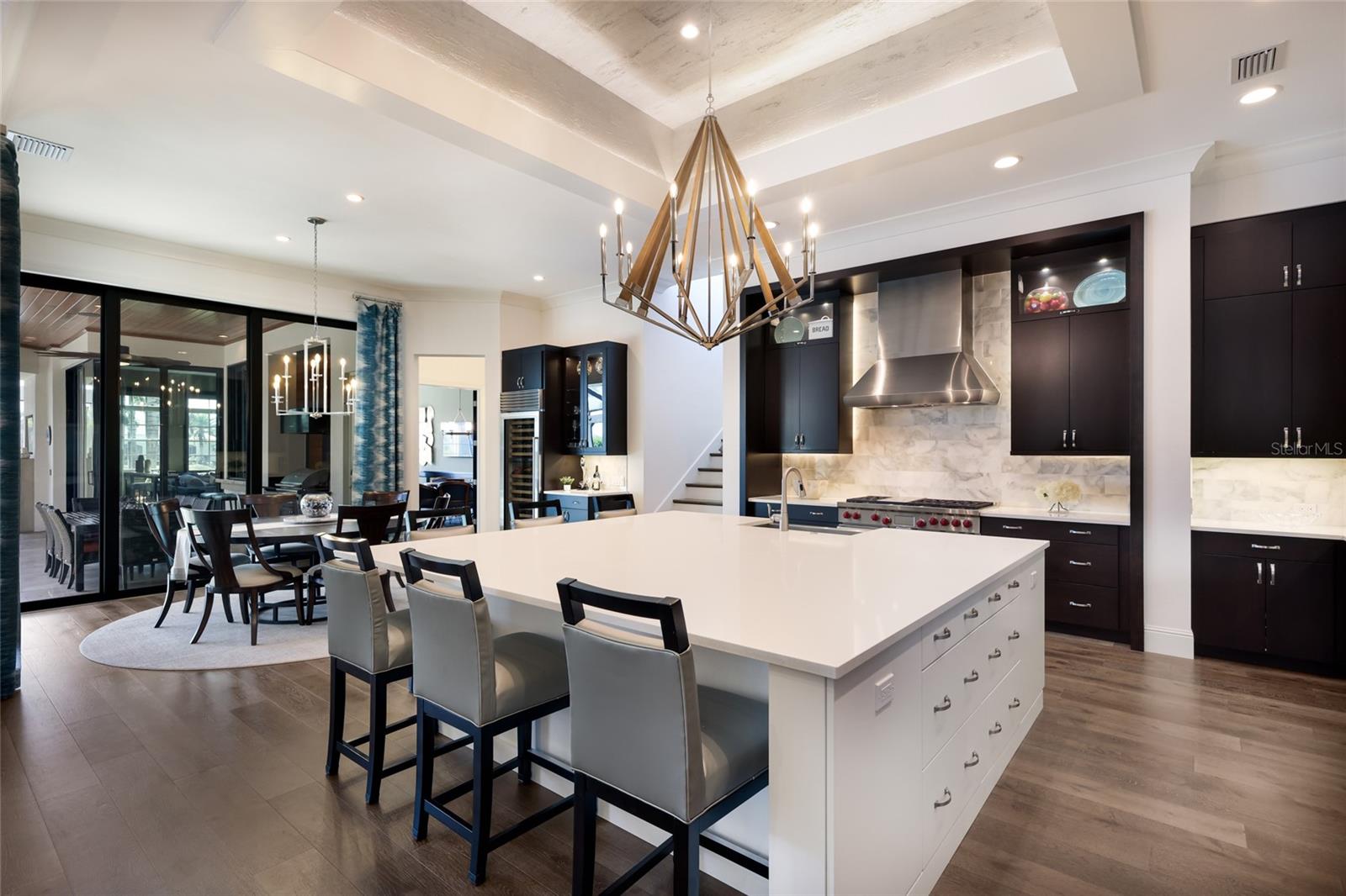 LAKE CLUB PH II - Residential