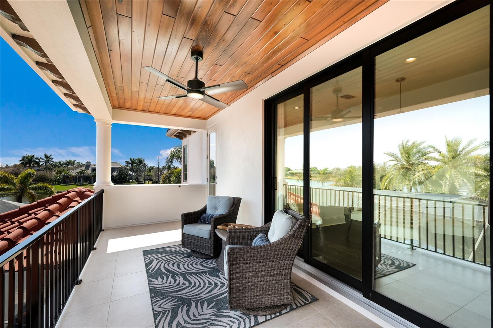 LAKE CLUB PH II - Residential