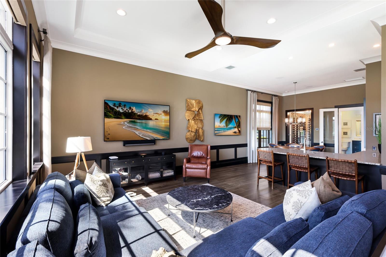 LAKE CLUB PH II - Residential