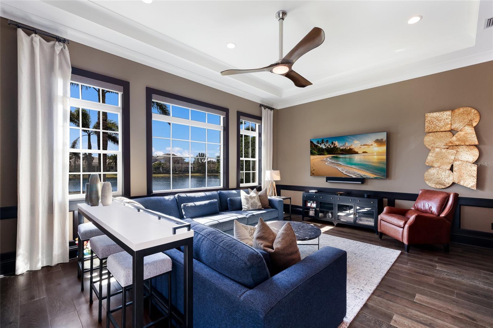 LAKE CLUB PH II - Residential