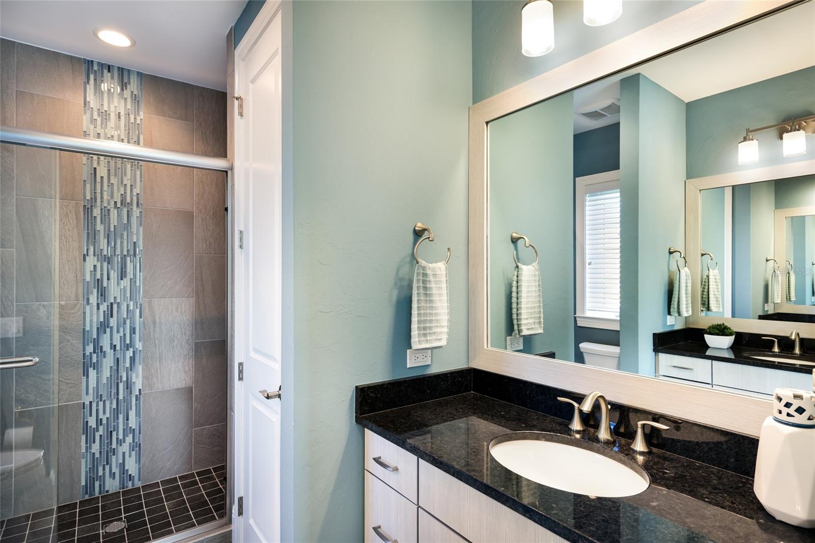 LAKE CLUB PH II - Residential