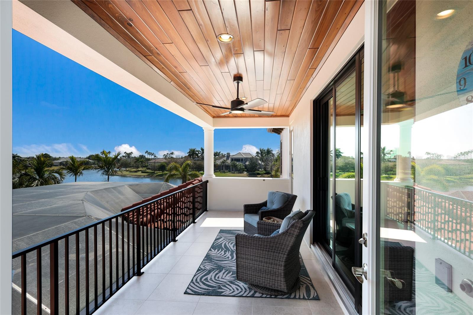 LAKE CLUB PH II - Residential