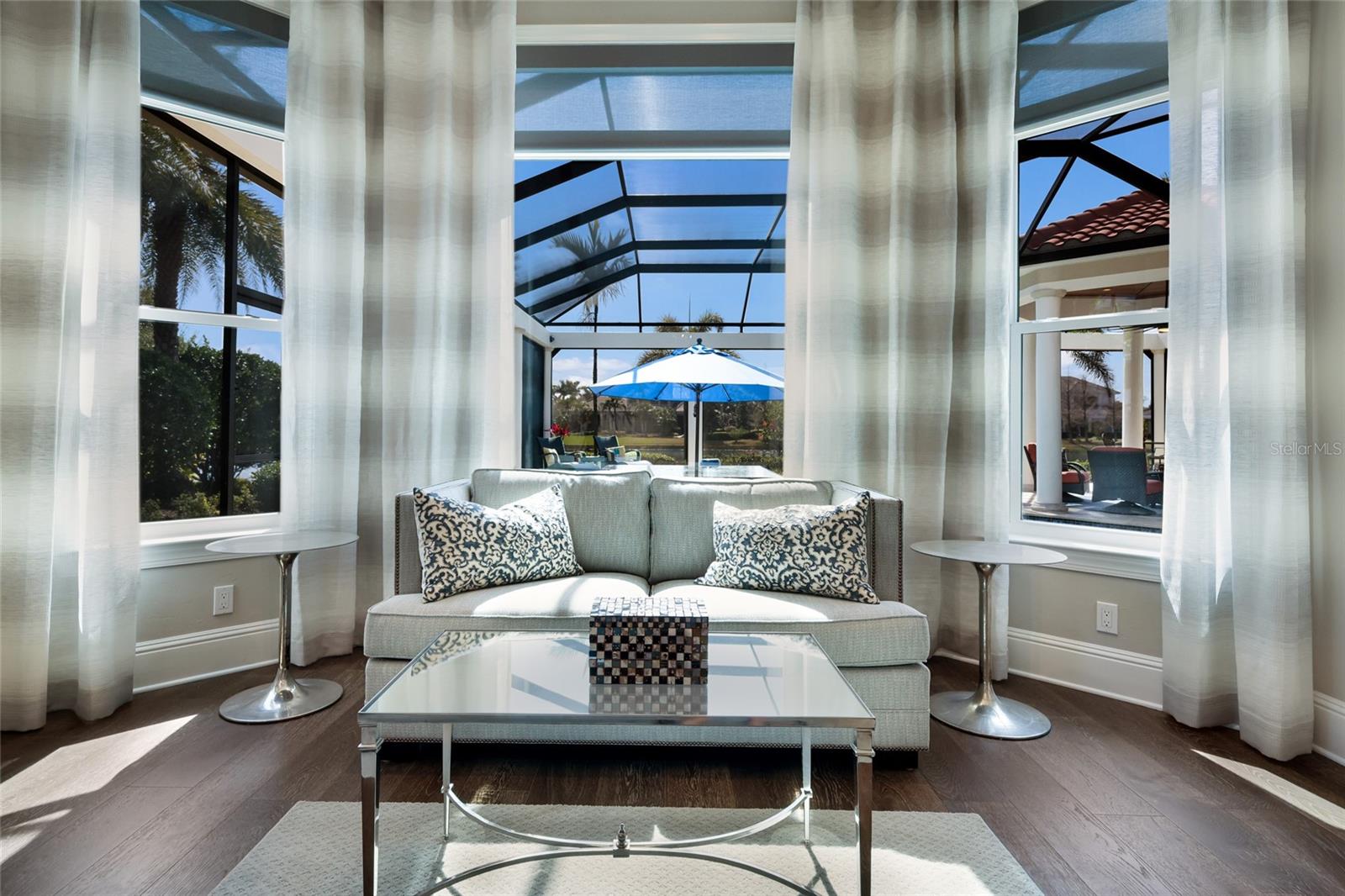 LAKE CLUB PH II - Residential