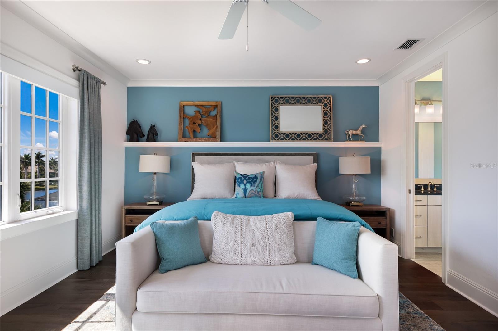 LAKE CLUB PH II - Residential