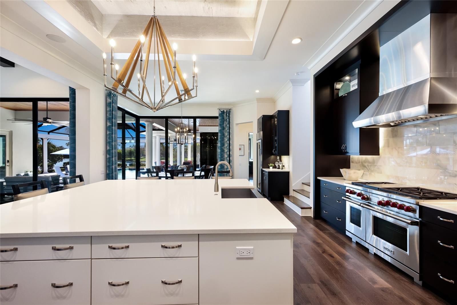 LAKE CLUB PH II - Residential