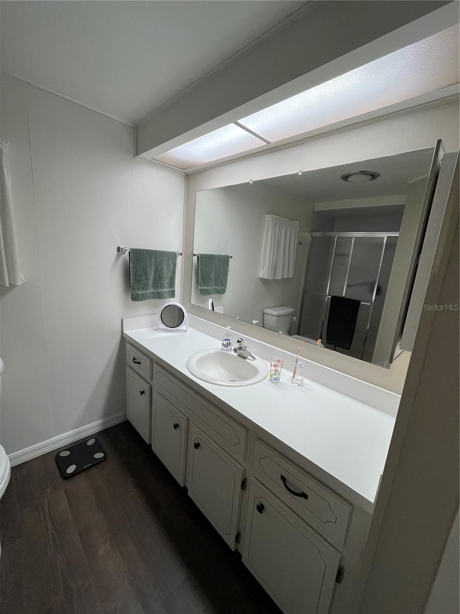 VENICE ISLE - Residential