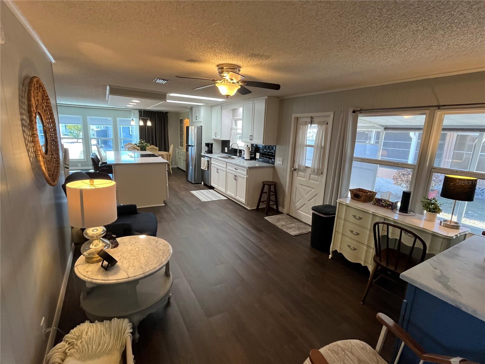 VENICE ISLE - Residential