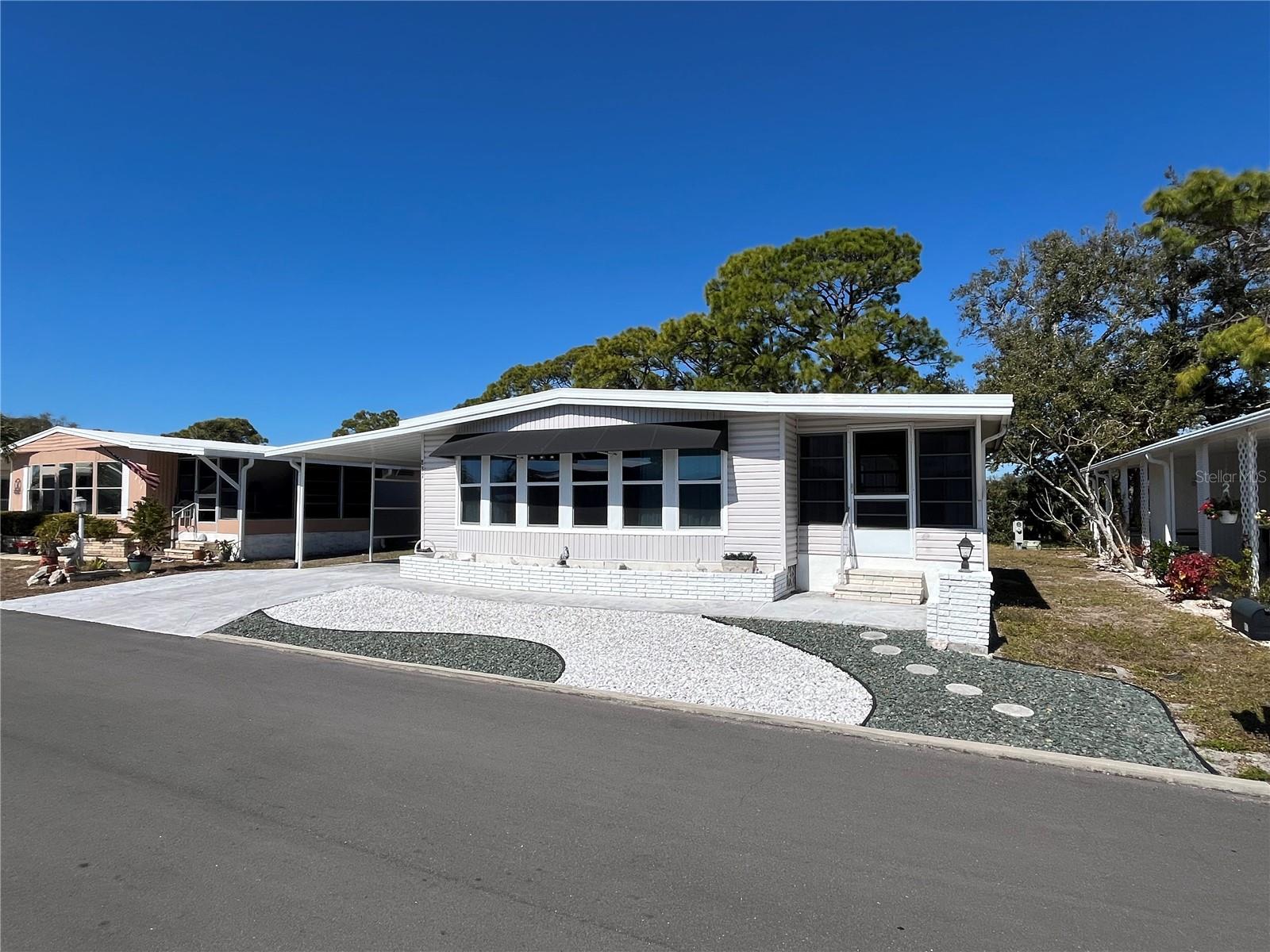 VENICE ISLE - Residential