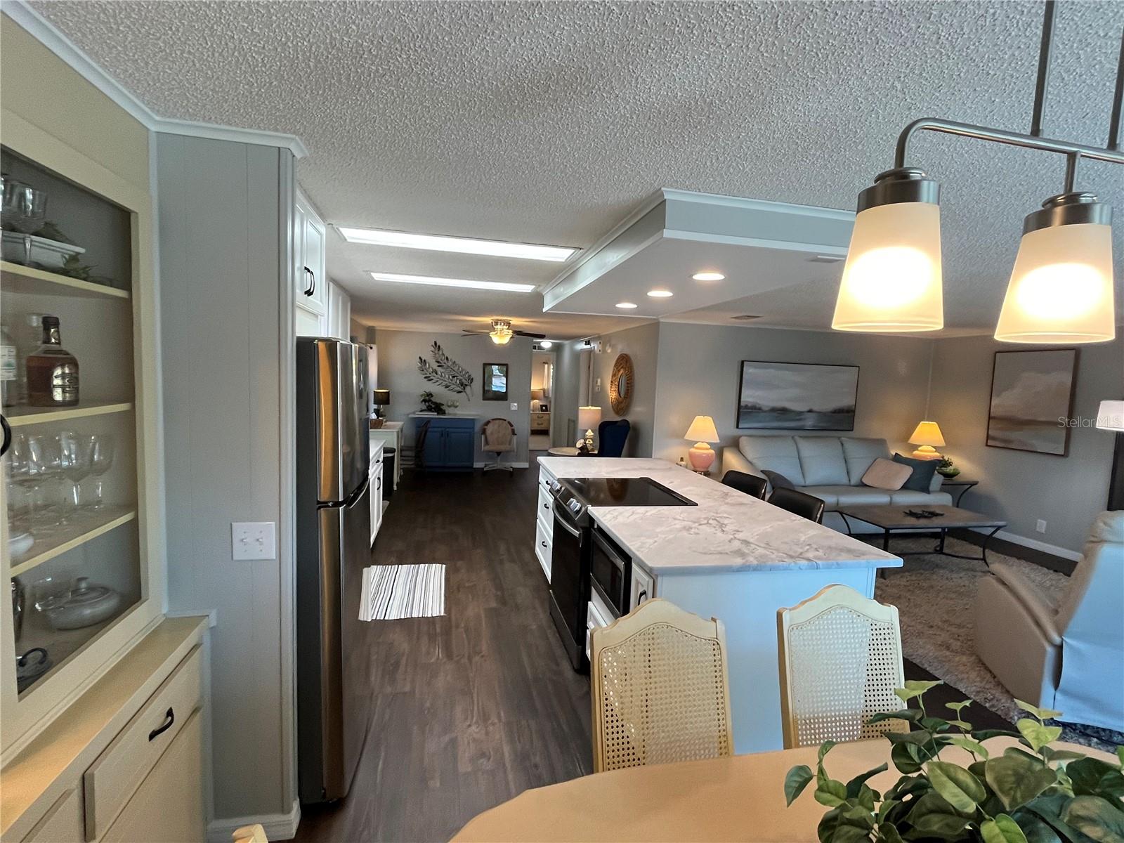 VENICE ISLE - Residential