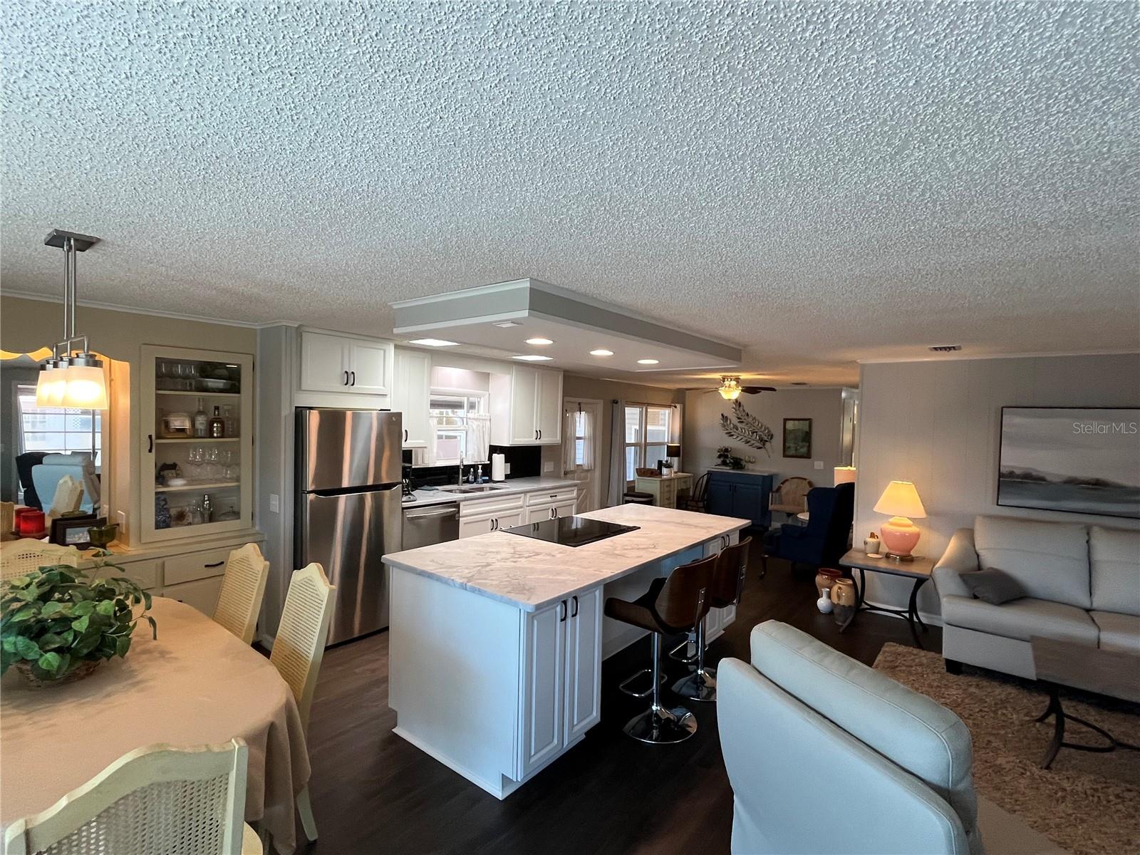 VENICE ISLE - Residential