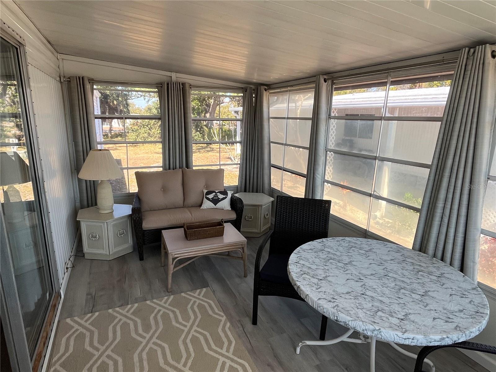 VENICE ISLE - Residential