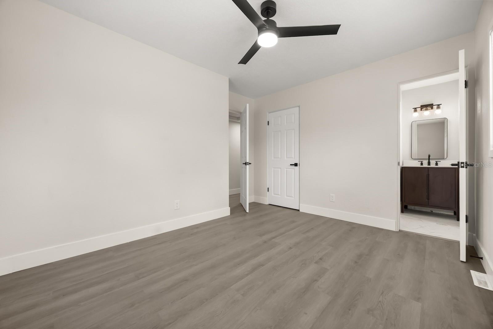 PINE HILLS PARK SUB - Residential