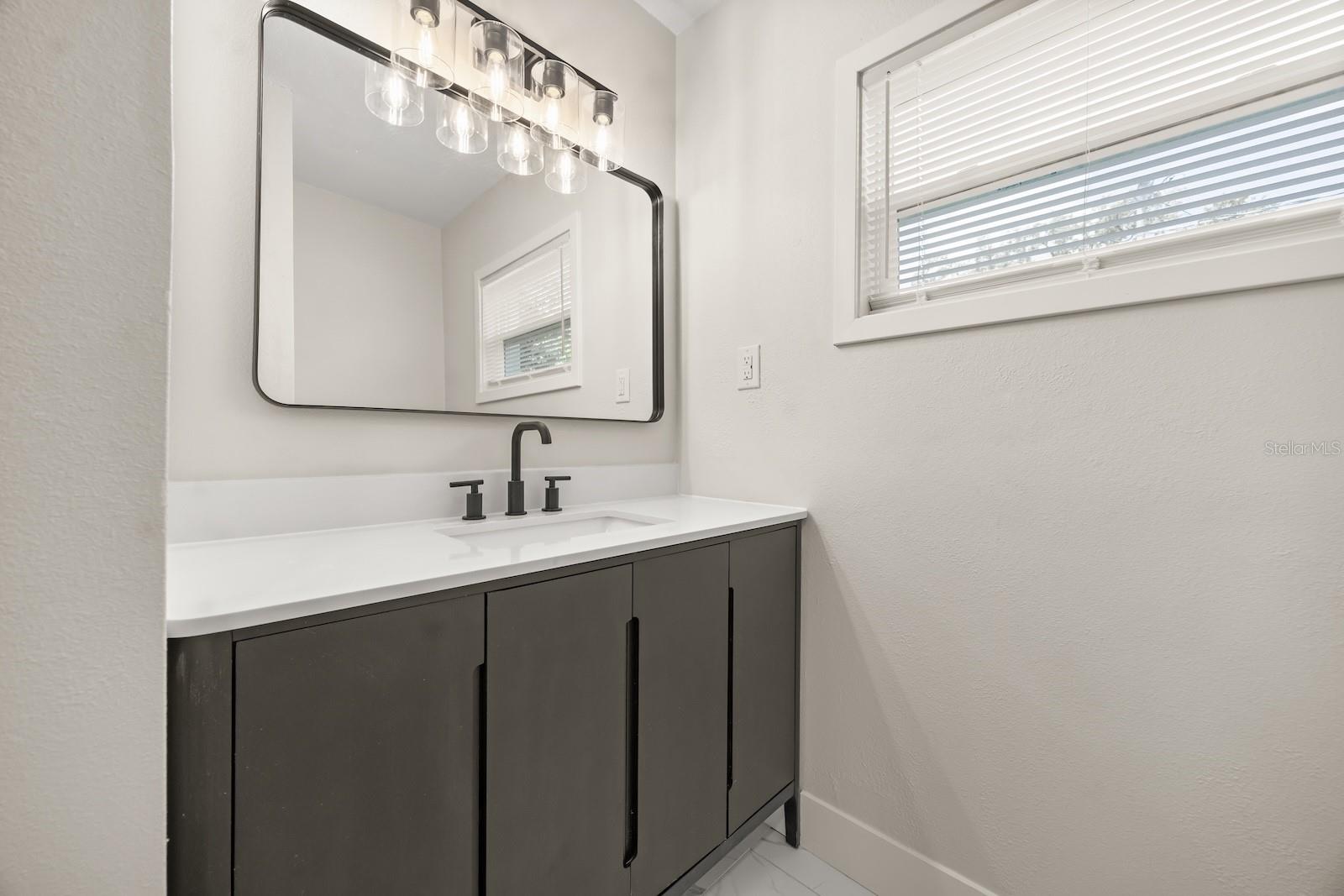 PINE HILLS PARK SUB - Residential