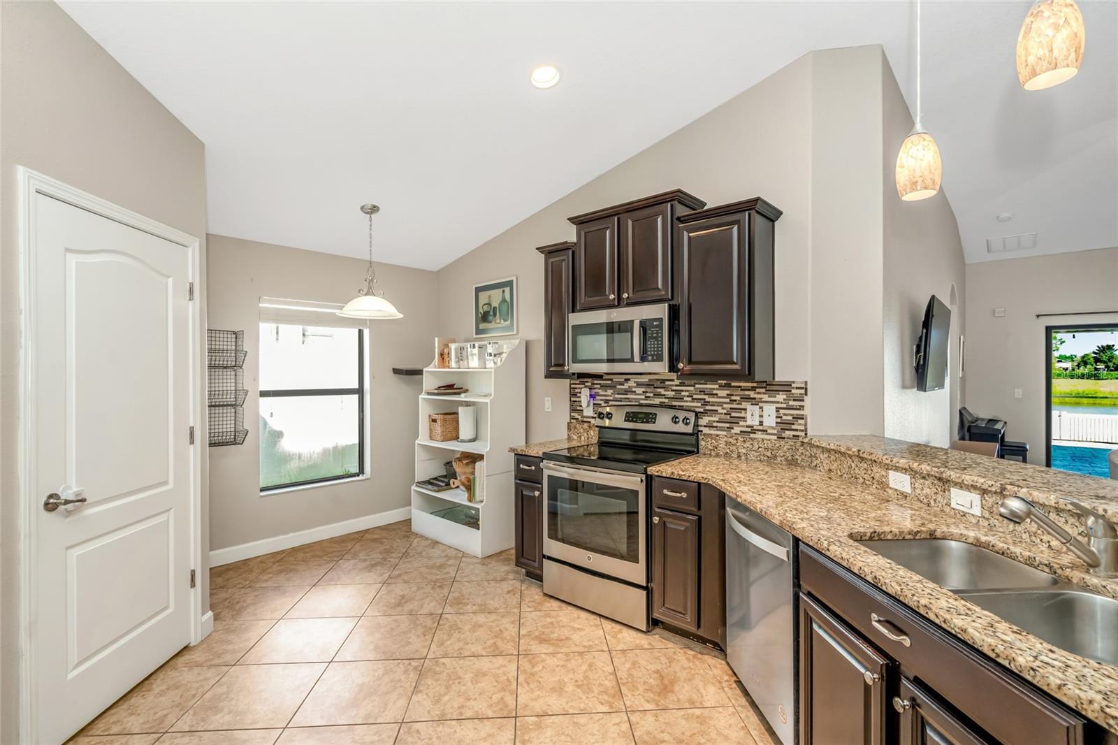 12539 MOUNTAIN SPRINGS PLACE
