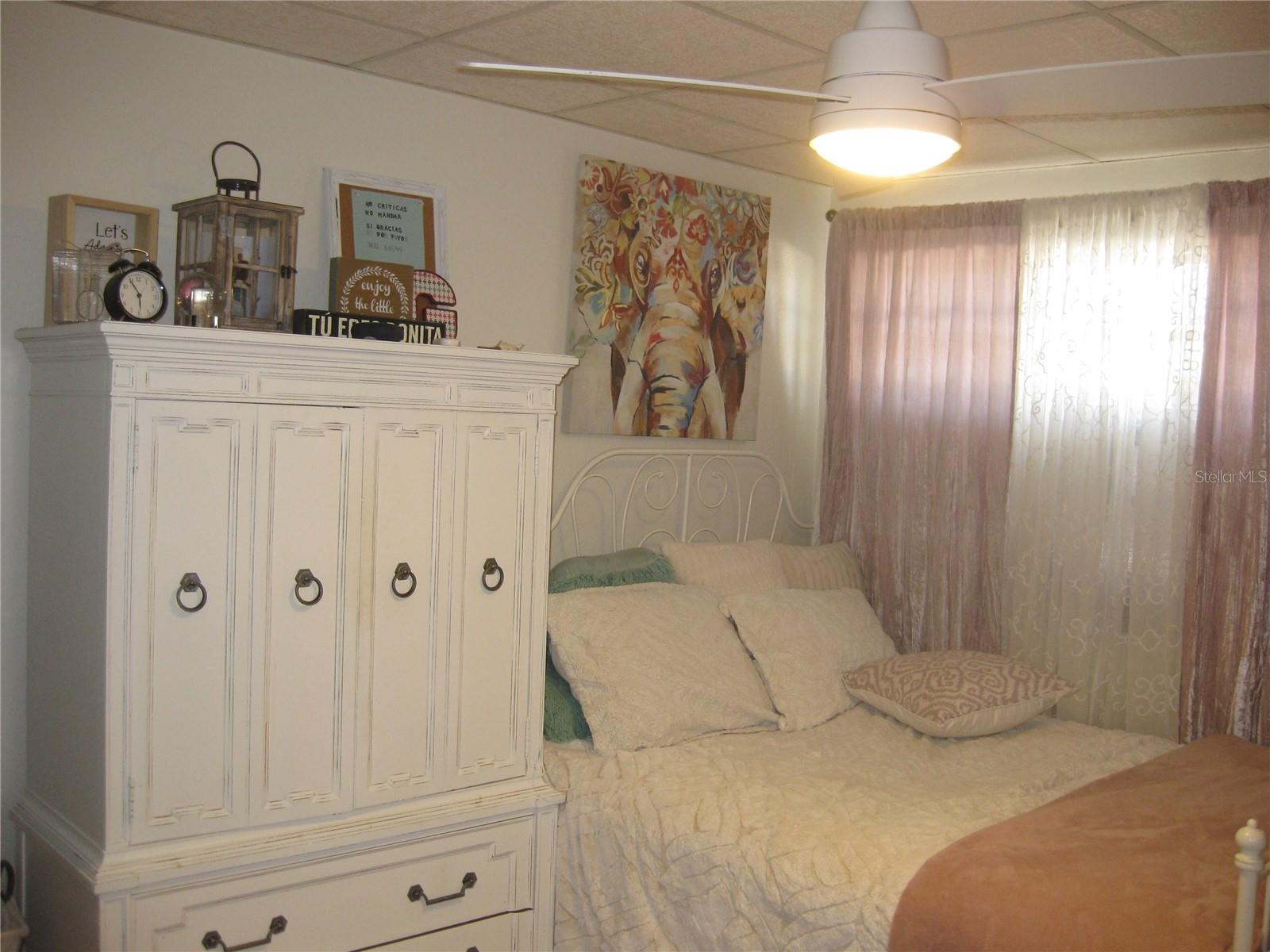 CLEARVIEW OAKS PARADISE - Residential