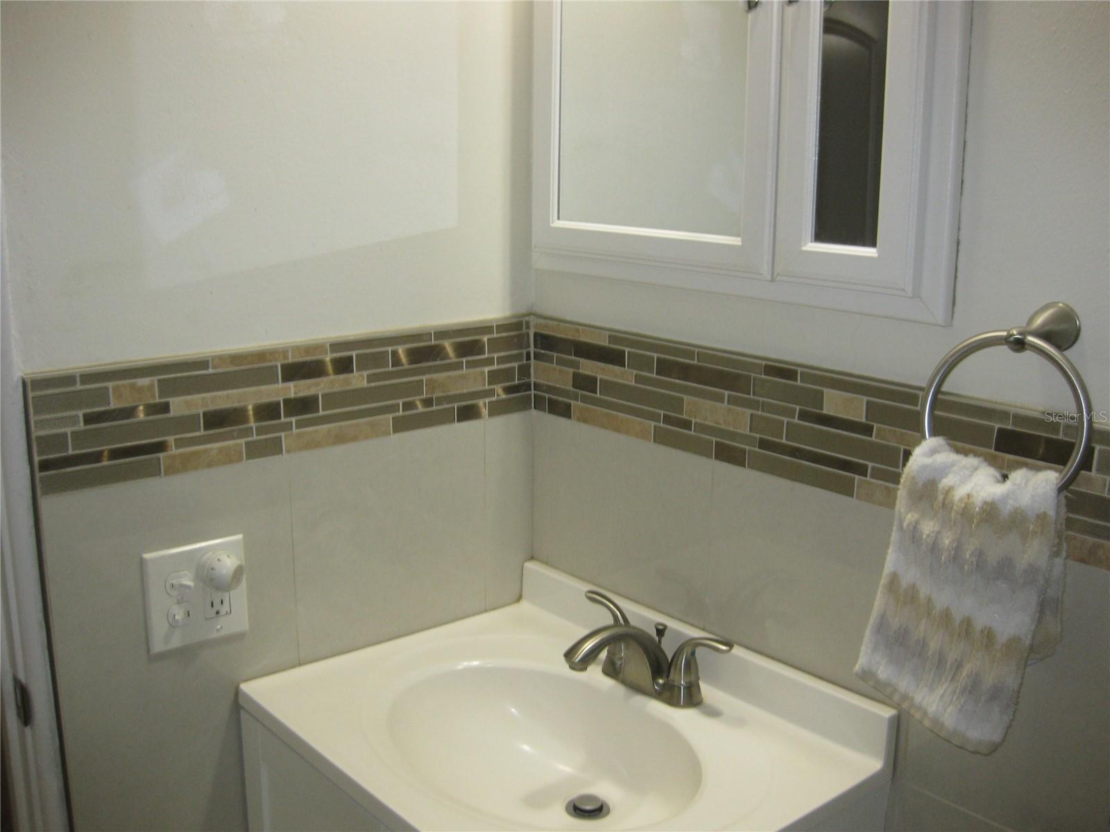 CLEARVIEW OAKS PARADISE - Residential