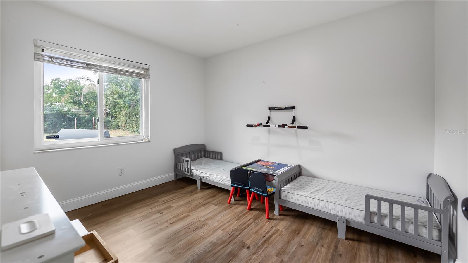 MEADOWS - Residential