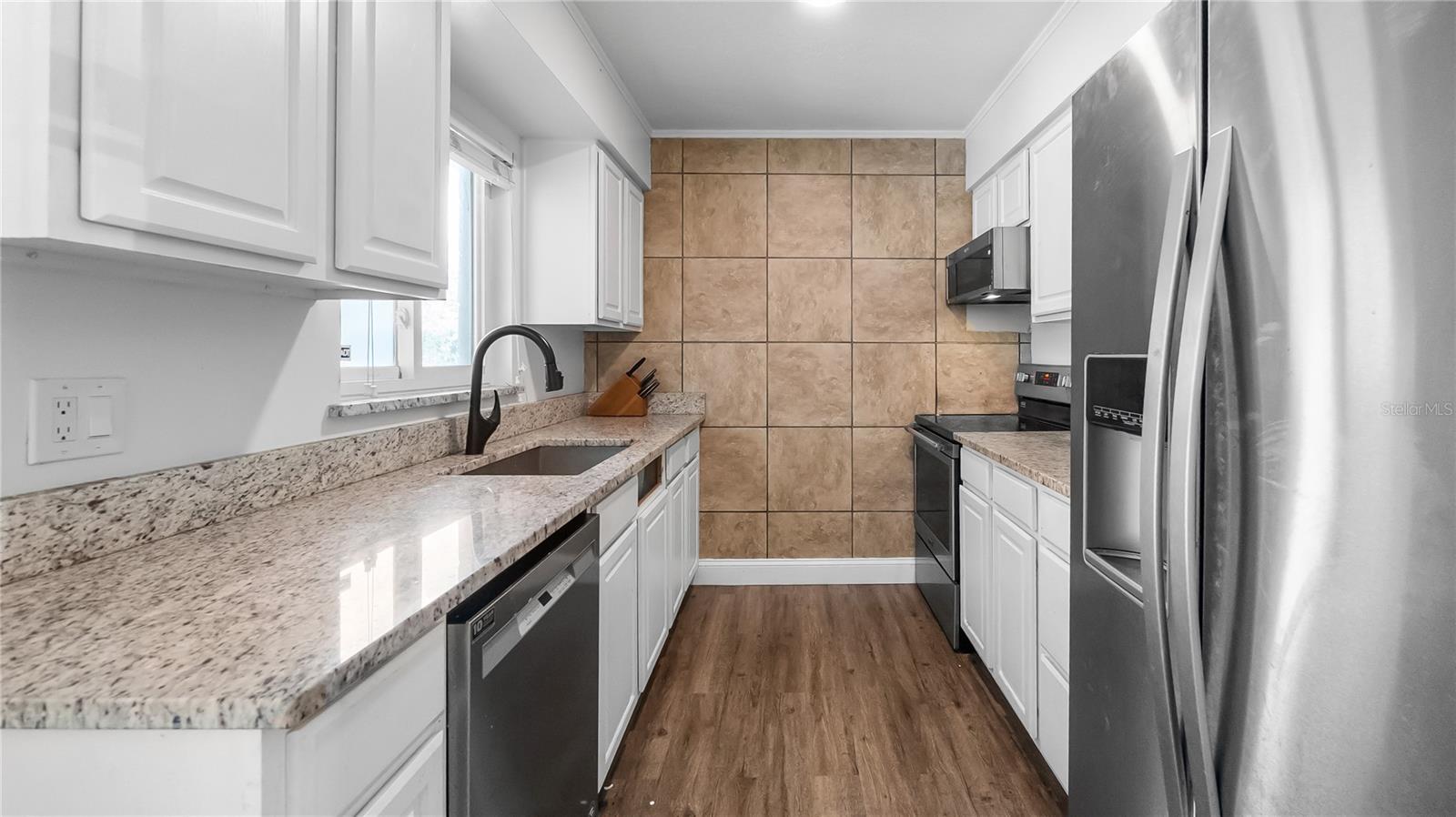 471 NORTHERN DURANGO AVENUE