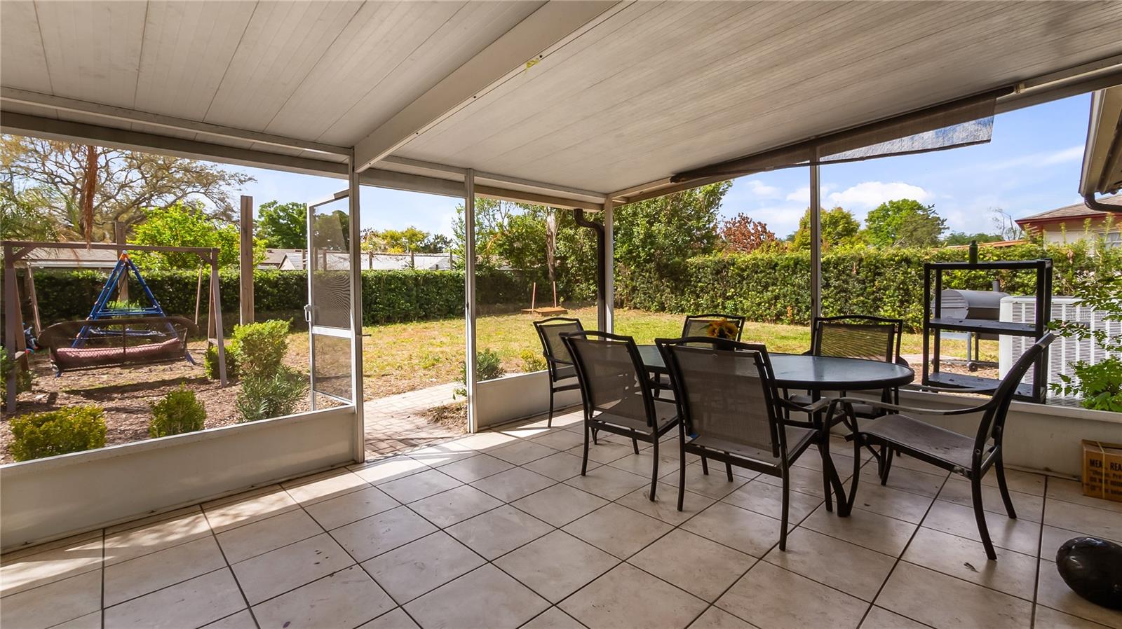 MEADOWS - Residential