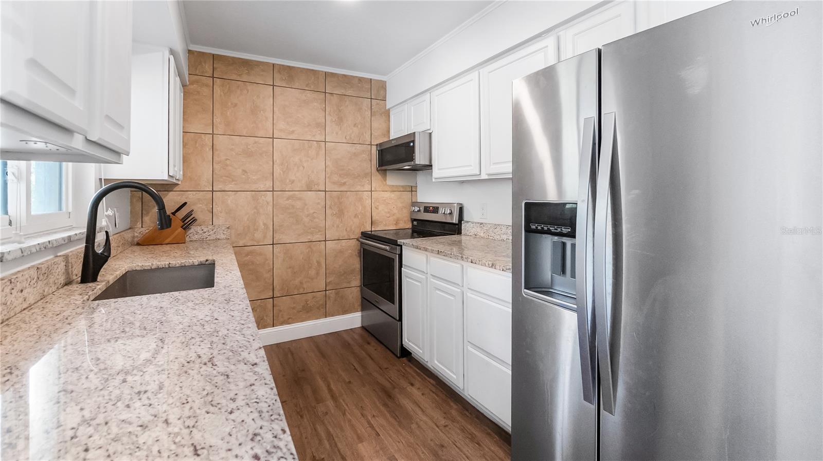 471 NORTHERN DURANGO AVENUE