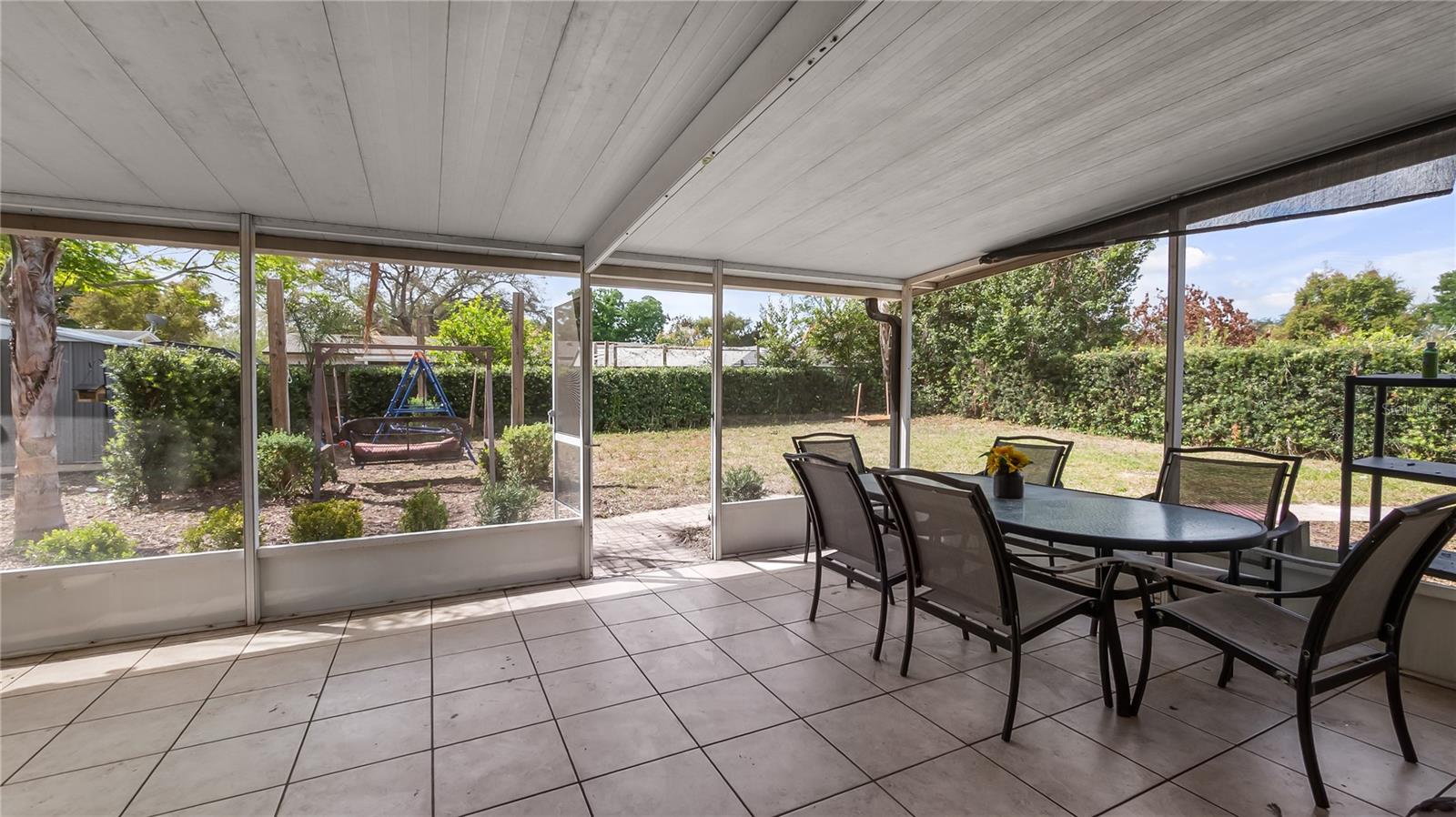 MEADOWS - Residential