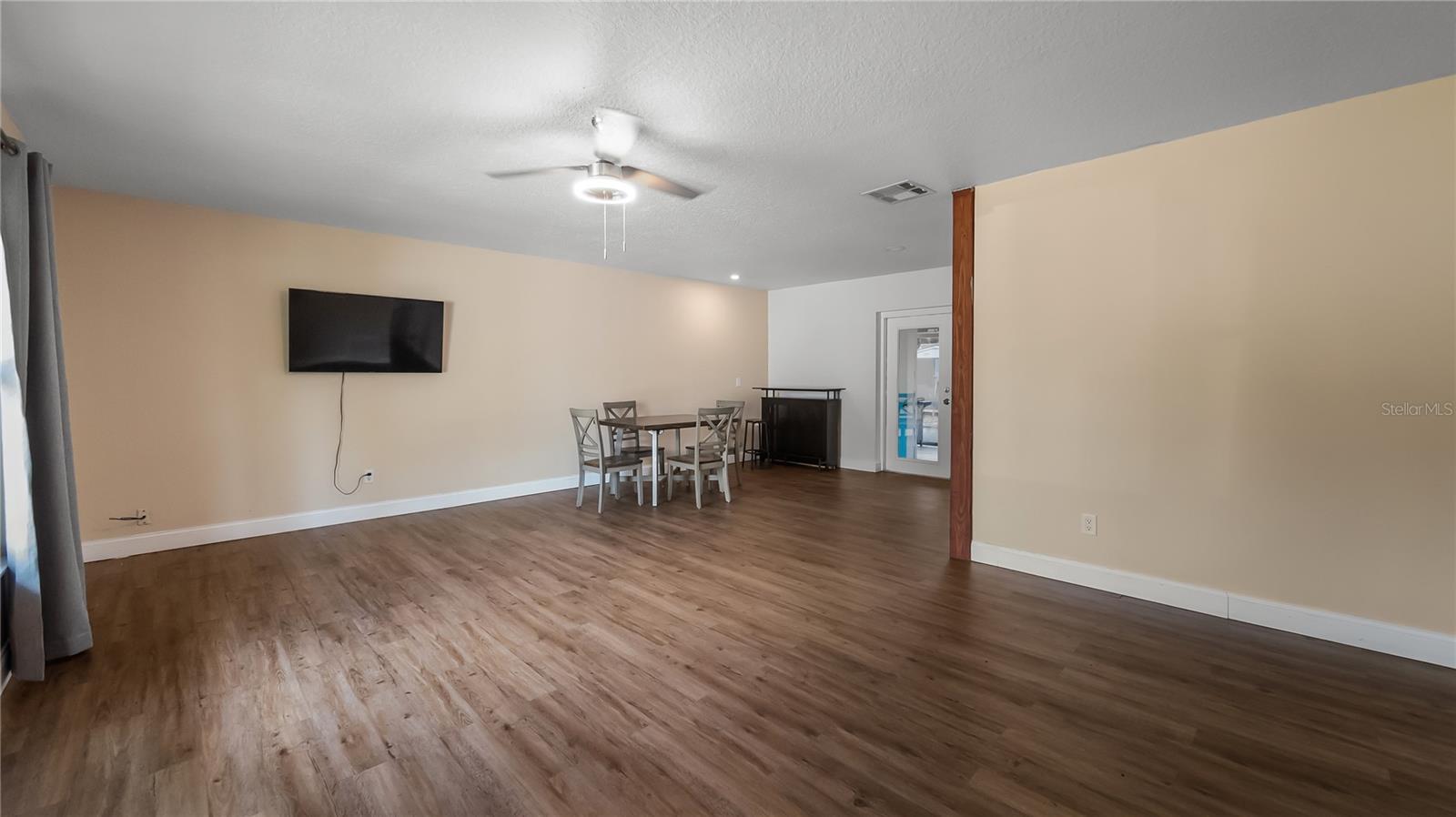 471 NORTHERN DURANGO AVENUE