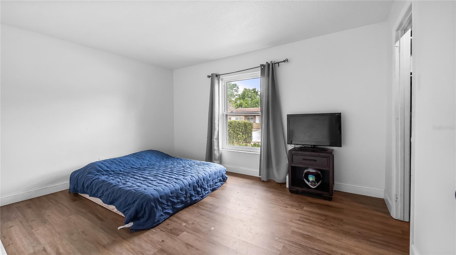 MEADOWS - Residential