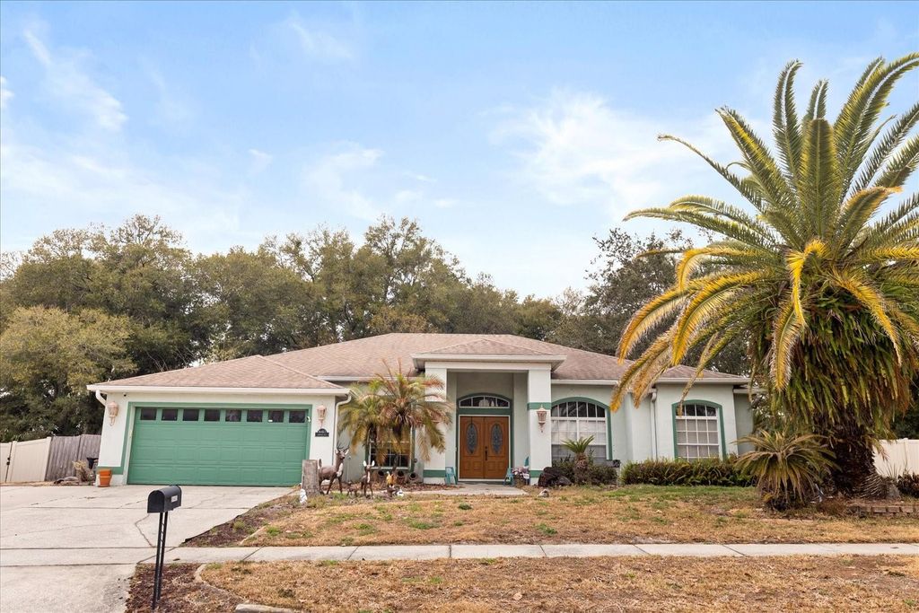 Photo of 16413 Arrowhead Trail, Clermont, FL 34711 (MLS # V4947324)