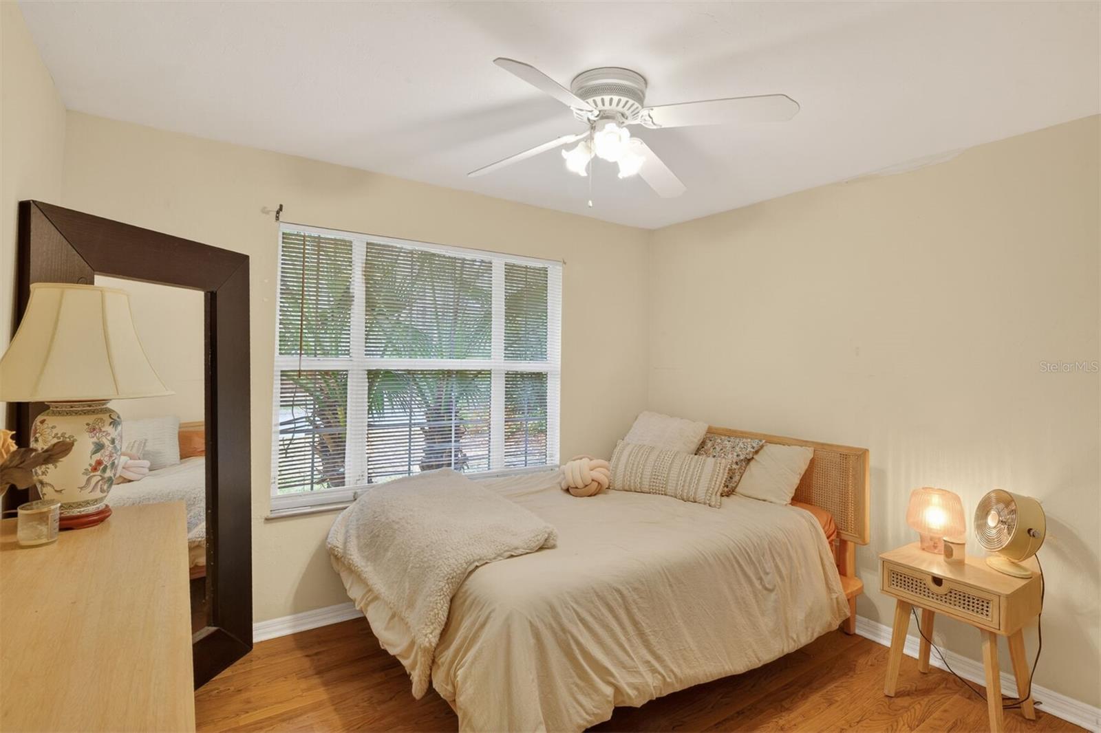 BLACK PINES - Residential