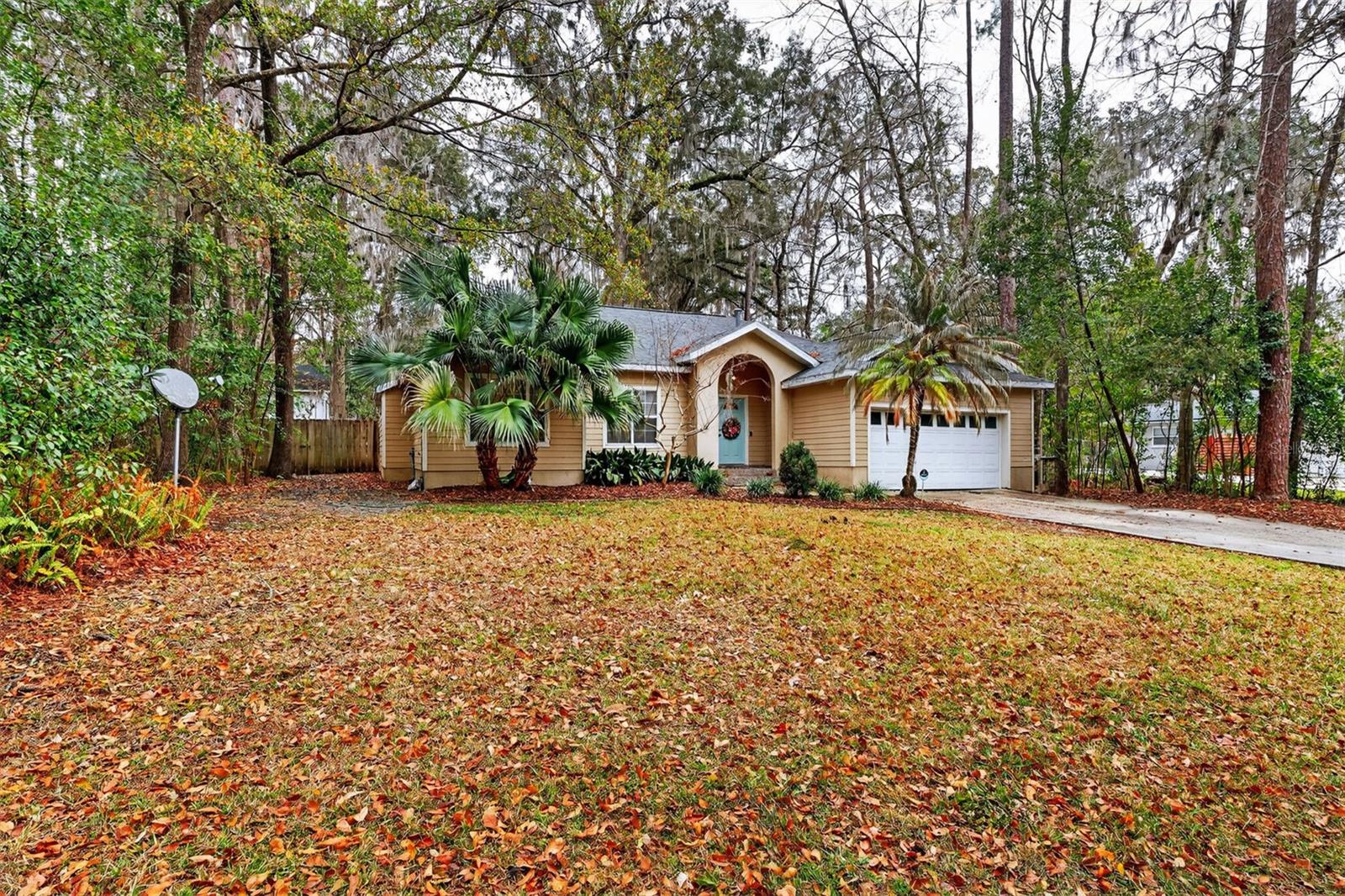 BLACK PINES - Residential