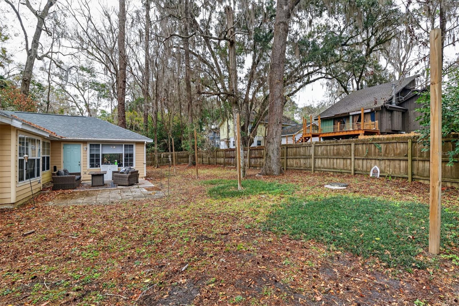 BLACK PINES - Residential