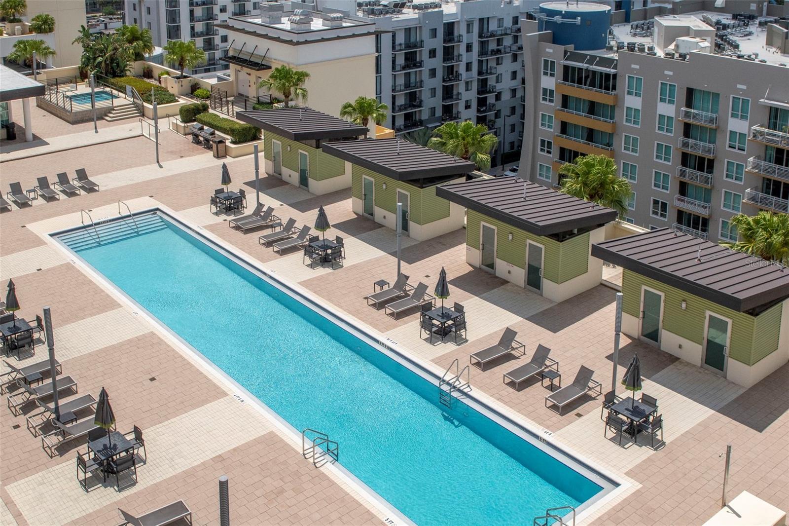 GRAND CENTRAL AT KENNEDY RESID - Residential Lease