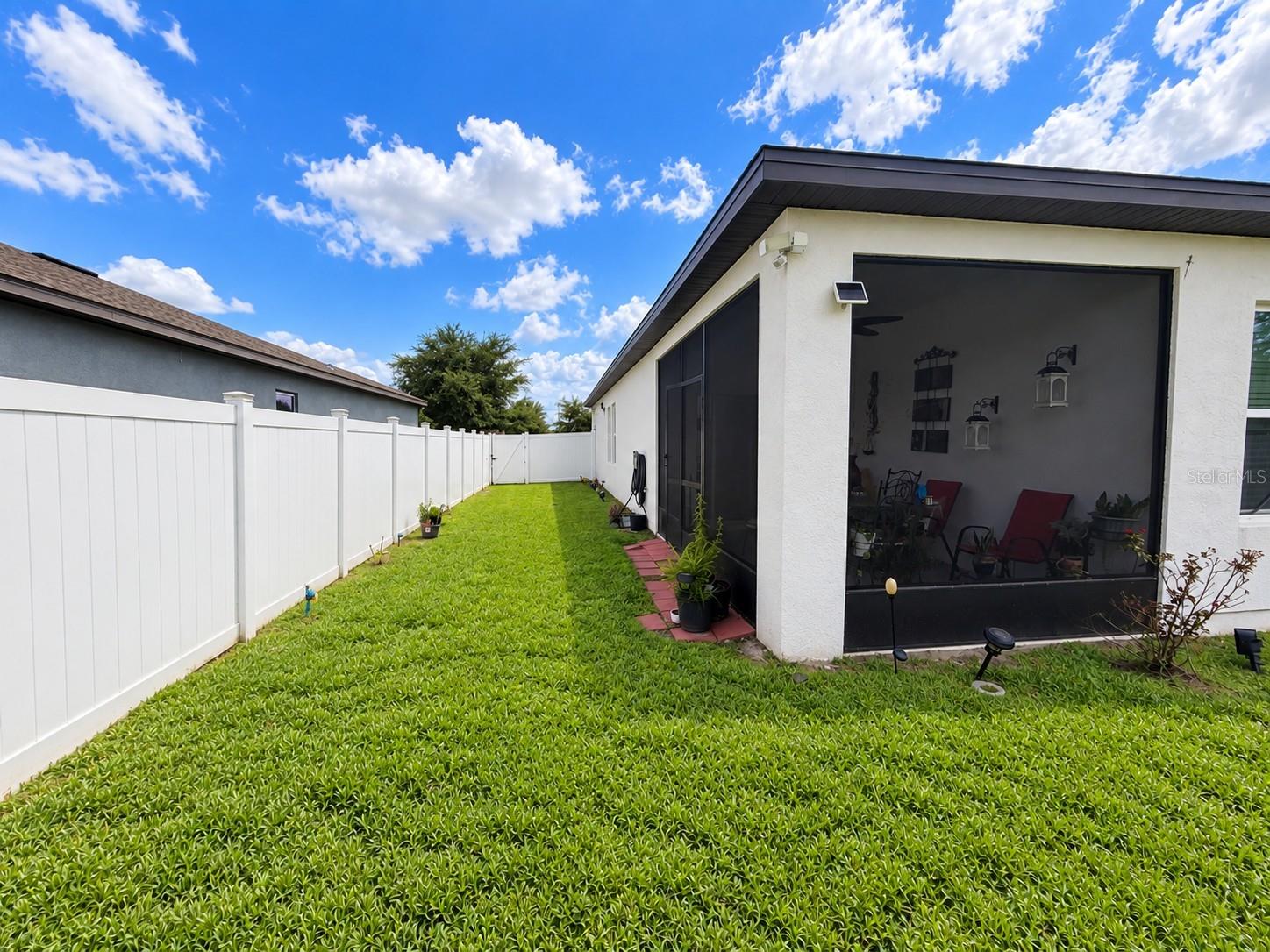 3512 FERNANDA DRIVE