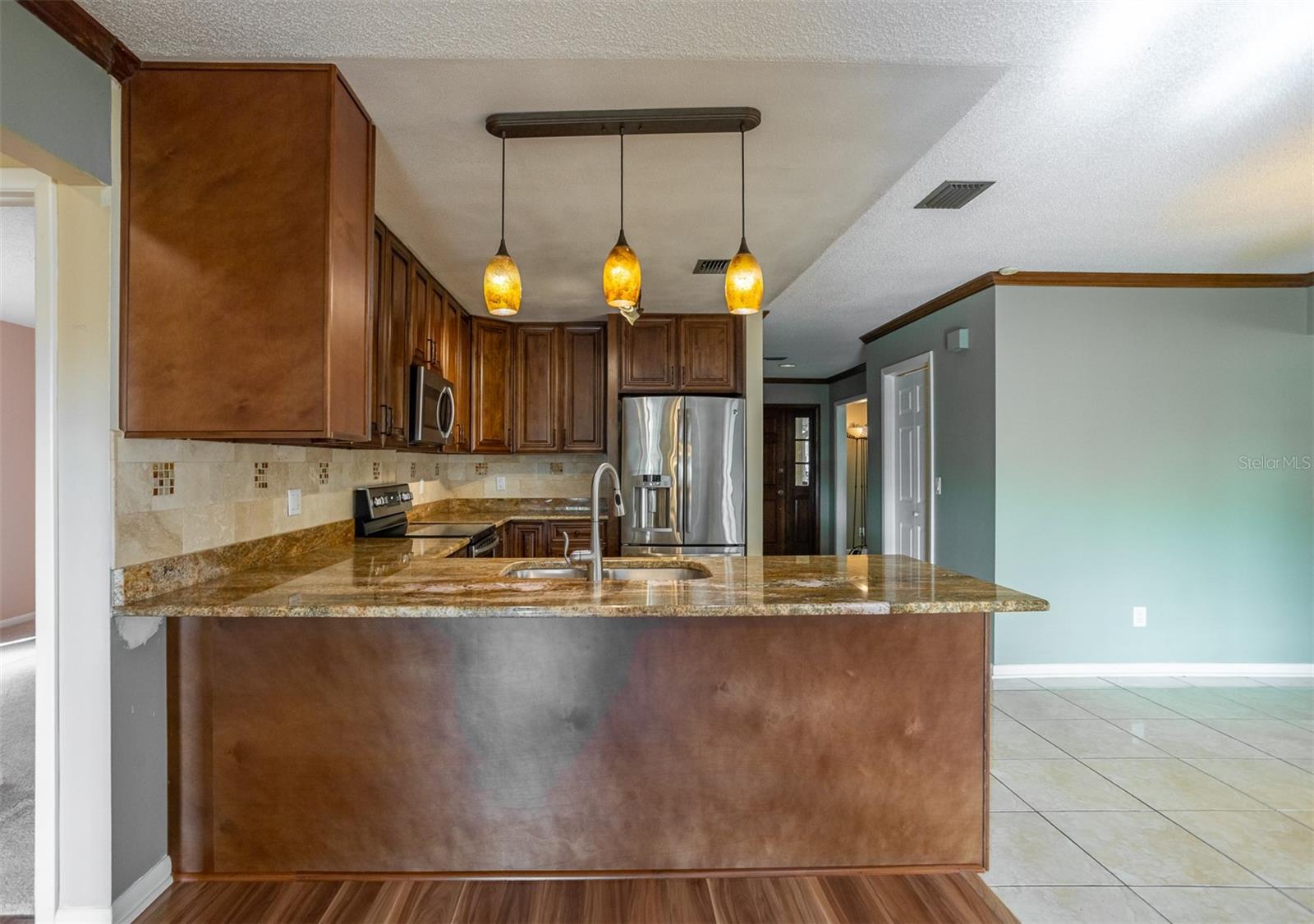 LEIGHTON PLACE - Residential