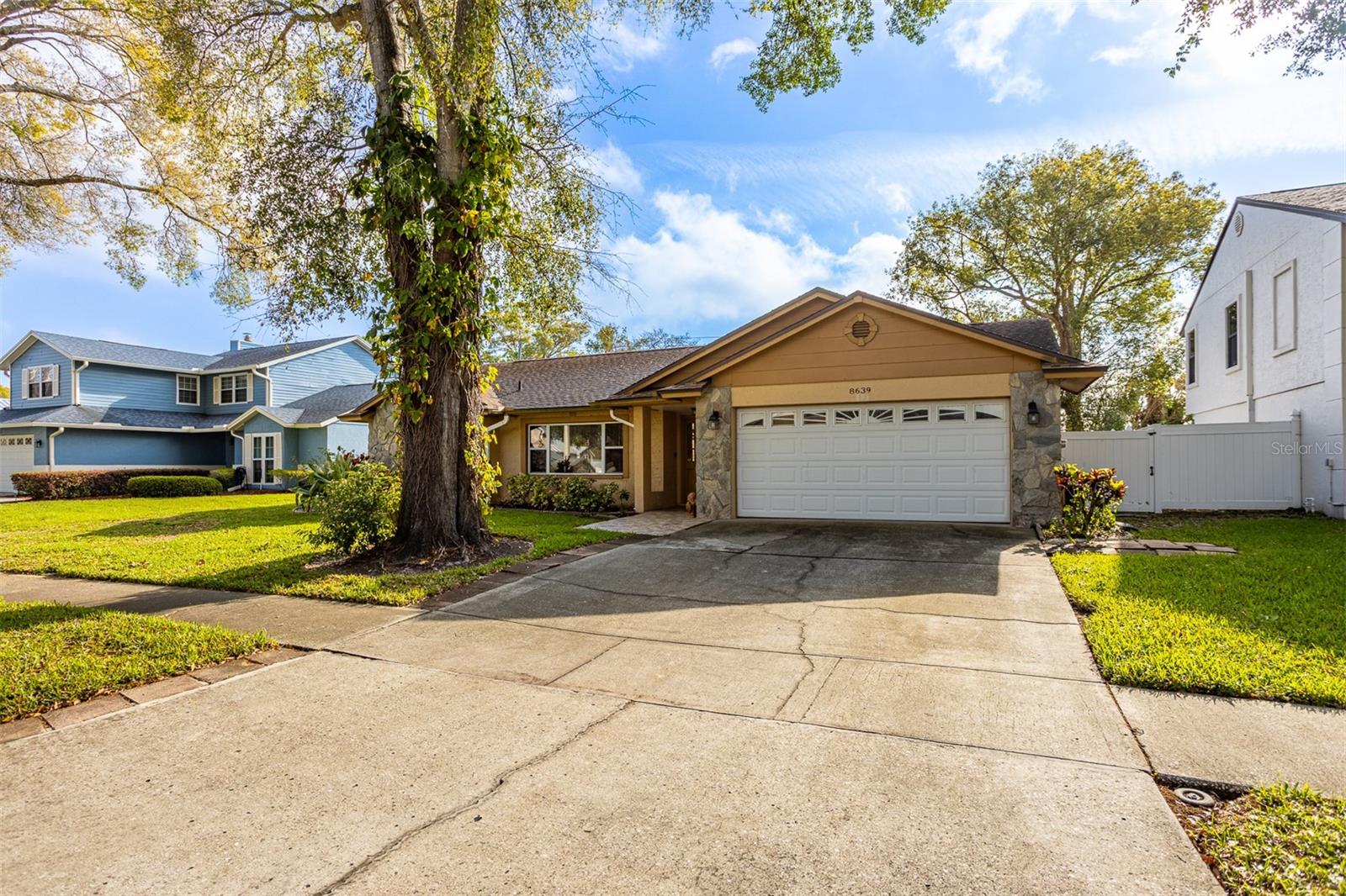 LEIGHTON PLACE - Residential