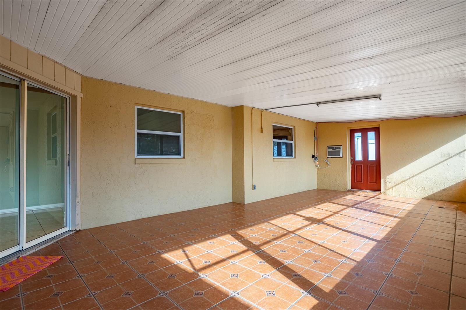 LEIGHTON PLACE - Residential