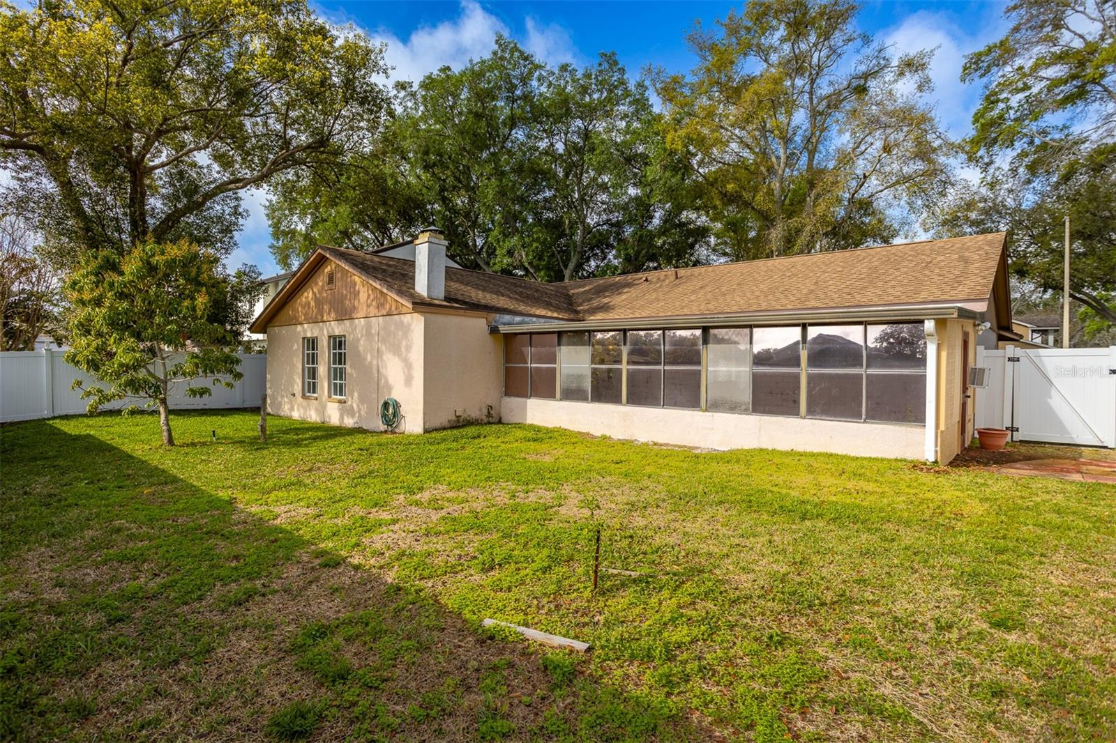 LEIGHTON PLACE - Residential