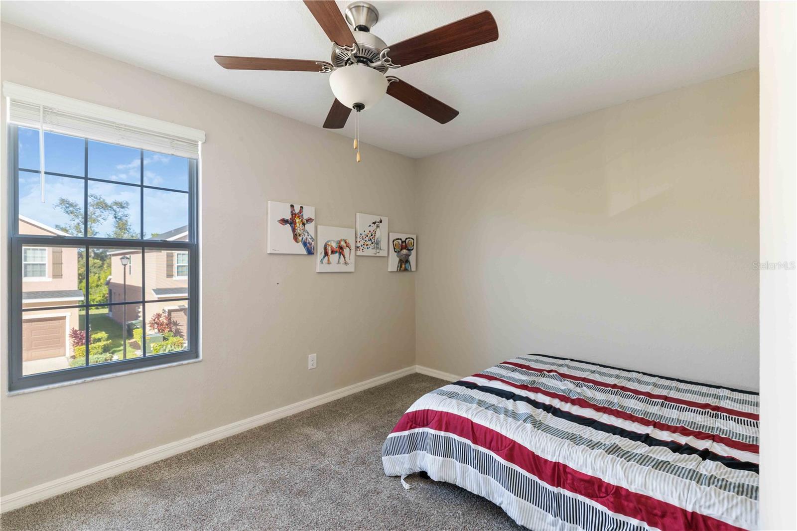 BRADFORD MANOR TWNHMS - Residential Lease