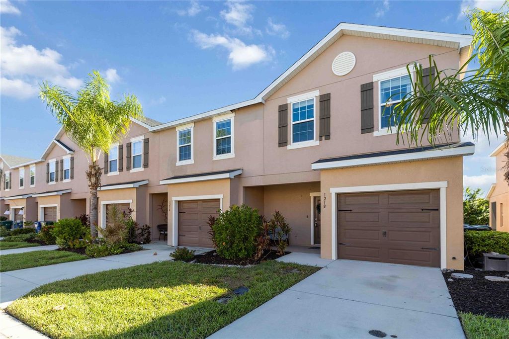Photo of 1218 Grantham Drive, Sarasota, FL 34234 (MLS # A4673398)
