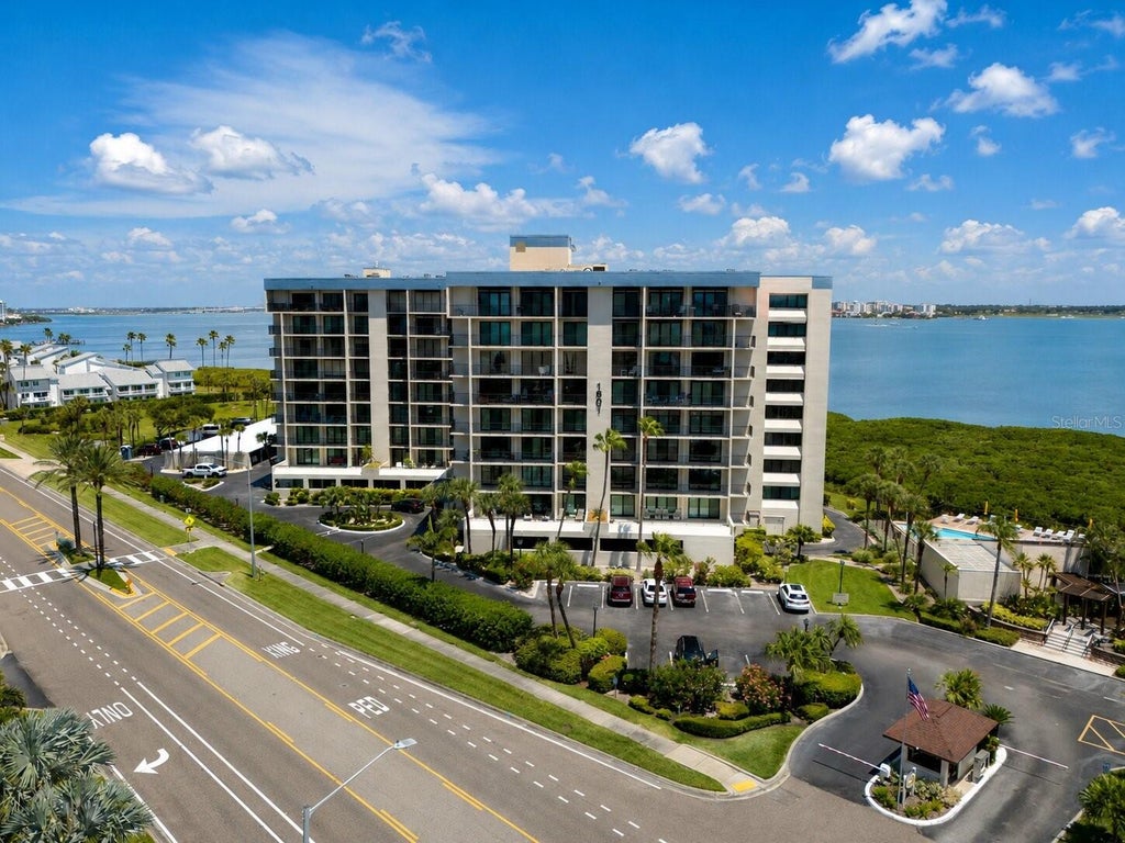 Photo of 1501 Gulf Boulevard #305, Clearwater Beach, FL 33767 (MLS # TB8543958)
