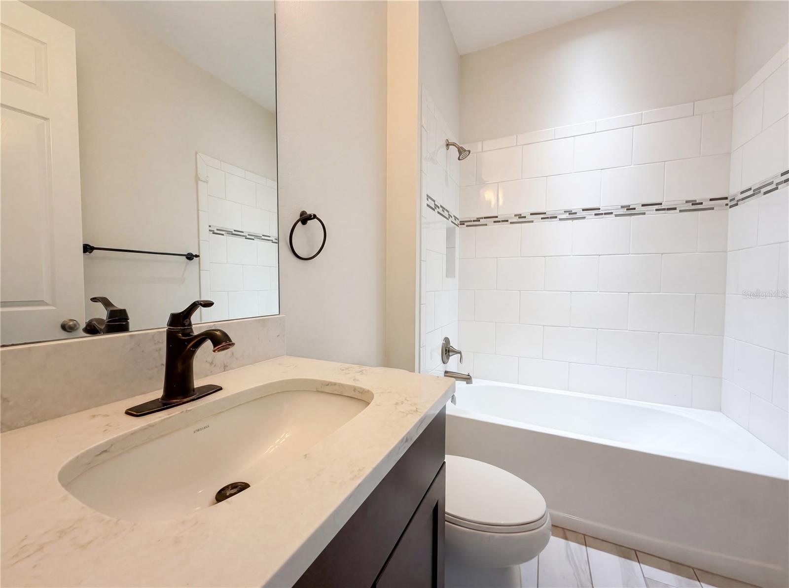 B & D HAWKSTONE PH 2 - Residential